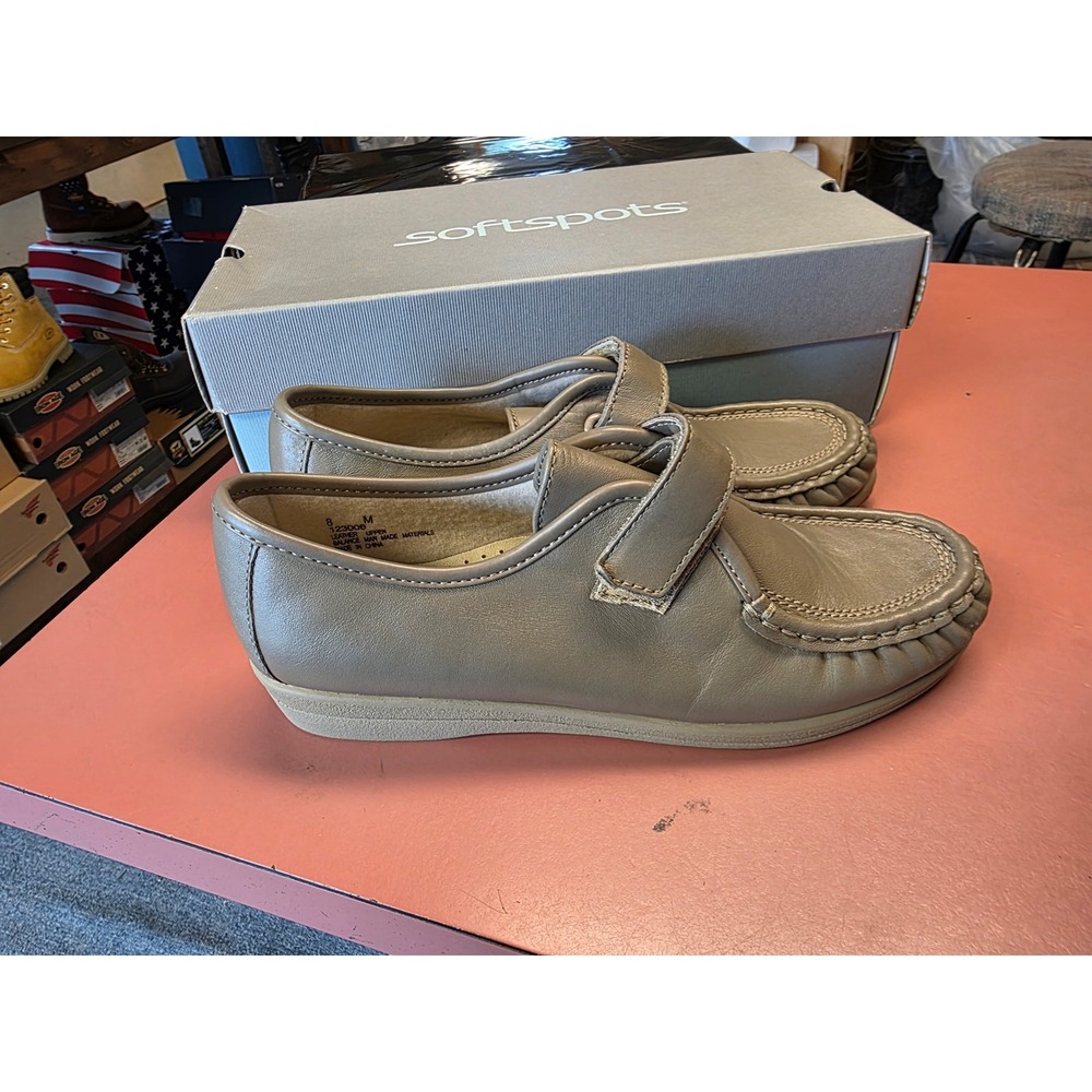 Softspots Angie Taupe Leather Loafers Walking Shoes Womens 8 M